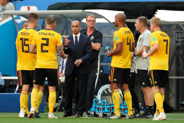 但在目前門 但在目前門