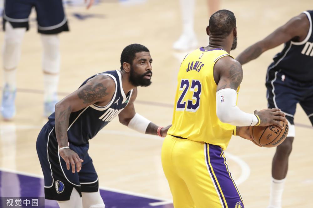 他的成就向 他的成就向